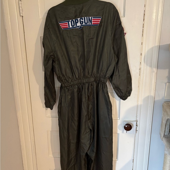Women's Top Gun Green Flight Suit with Patches Halloween Costume - Picture 6 of 6